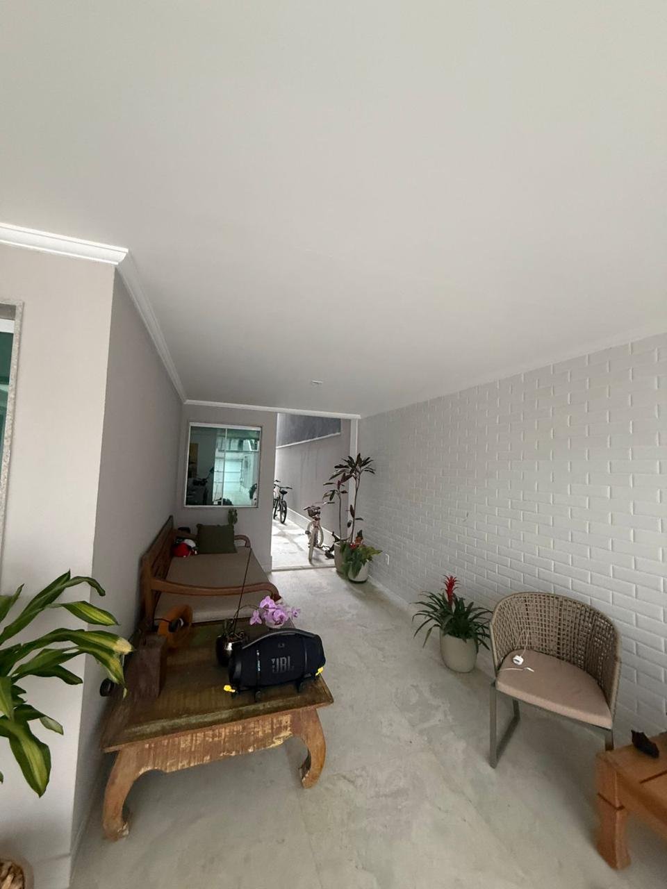 Casa ampla e sofisticada com sótão para aluguel em condomínio fechado - foto 9
